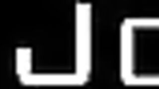 Allie Jordan Loves Getting Her Feet and Pussy Serviced