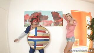 Alysha Rylee Gets Her Feet Sucked and Gives a Footjob