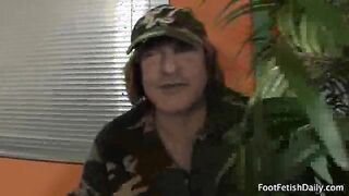 Jayden Gets Her Feet Worshipped Before Giving a Footjob