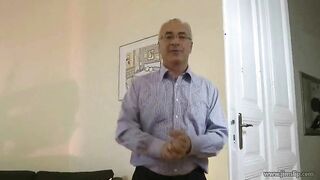 Sleazebag to the Stars