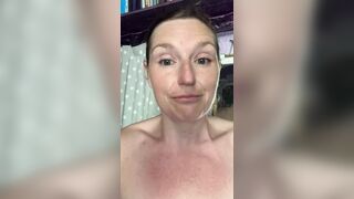 When Pulling Gently on Pubes Equals a Squirting Orgasm All Over the Sofa and Lounge Floor