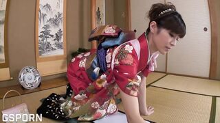 Yuria Tominaga Is a Sexy Japanese Teen Who Like Hot Sex