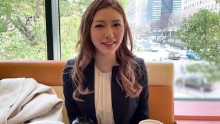 English Dubbing As soon as they hotain, they have sex as a reward for their hard work in sales!