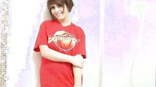 Big boobed girl in the shower