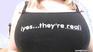 Dangling her titties