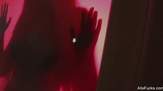 Alix Lynx & Cherie Deville lesbian sex