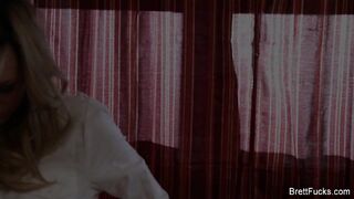 Brett Rossi shows her ass and pussy