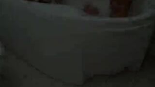 Fuck both chicks right in a bathtub