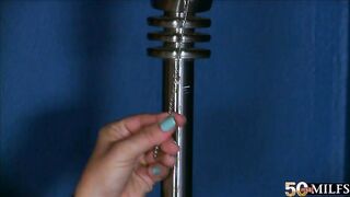 Lori's black-cock creampie