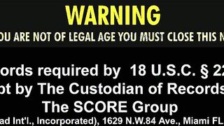 Brandi DPs herself in the bathtub, the video