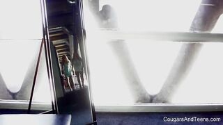 Two unbelievable babes get kinky with a blonde MILF