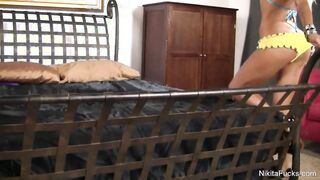 Nikita Dildos Herself