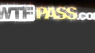 Hot Chick Teen in a Strip Show