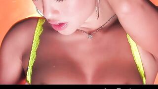 Asa Akira finger fucks her pussy