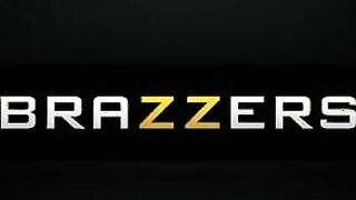 Seducing a Straight Girl 