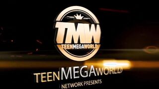 Cute Babe In Knee-Highs