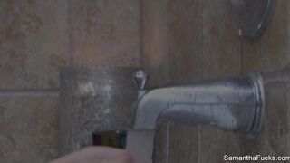Samantha Saint lesbian bath sex