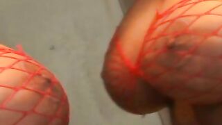 Tons of pleasure with feet