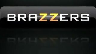 Alexis Monroe tit wank and blowjob