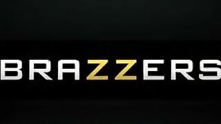 Tiffany Tyler shower sex