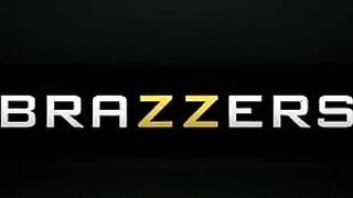 Brooklyn Blue topless in the pool