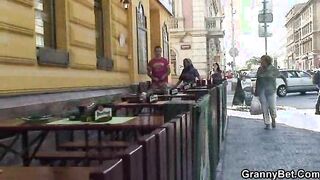 Mature slut cock rider