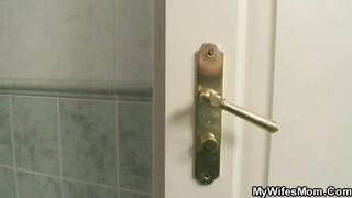 Mature pussy filled with young meat